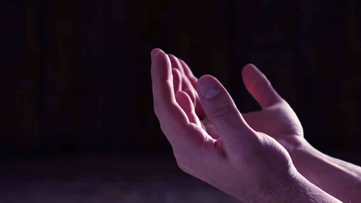 ঘুম ভাঙার পর যে দোয়া পড়লে আল্লাহ কবুল করেন