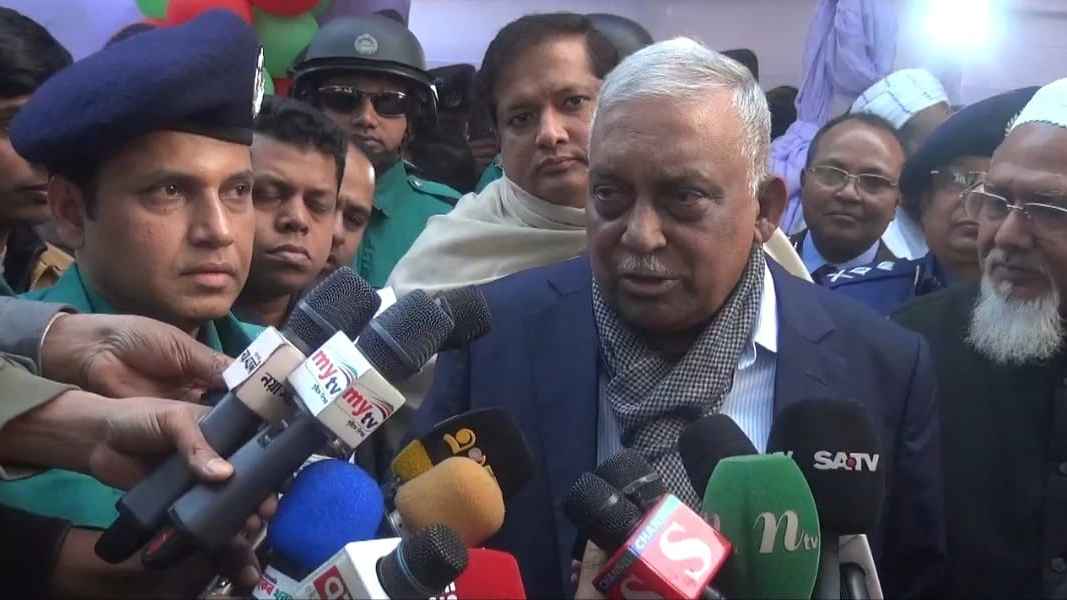 দু'দলকে শান্তিপূর্ণভাবে ইজতেমা সম্পন্ন করার তাগিদ স্বরাষ্ট্রমন্ত্রীর