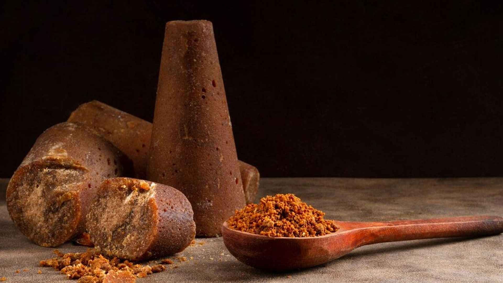 ভেজাল গুড় খেলে হতে পারে এসব রোগ, জানুন আসল গুড় চেনার উপায়