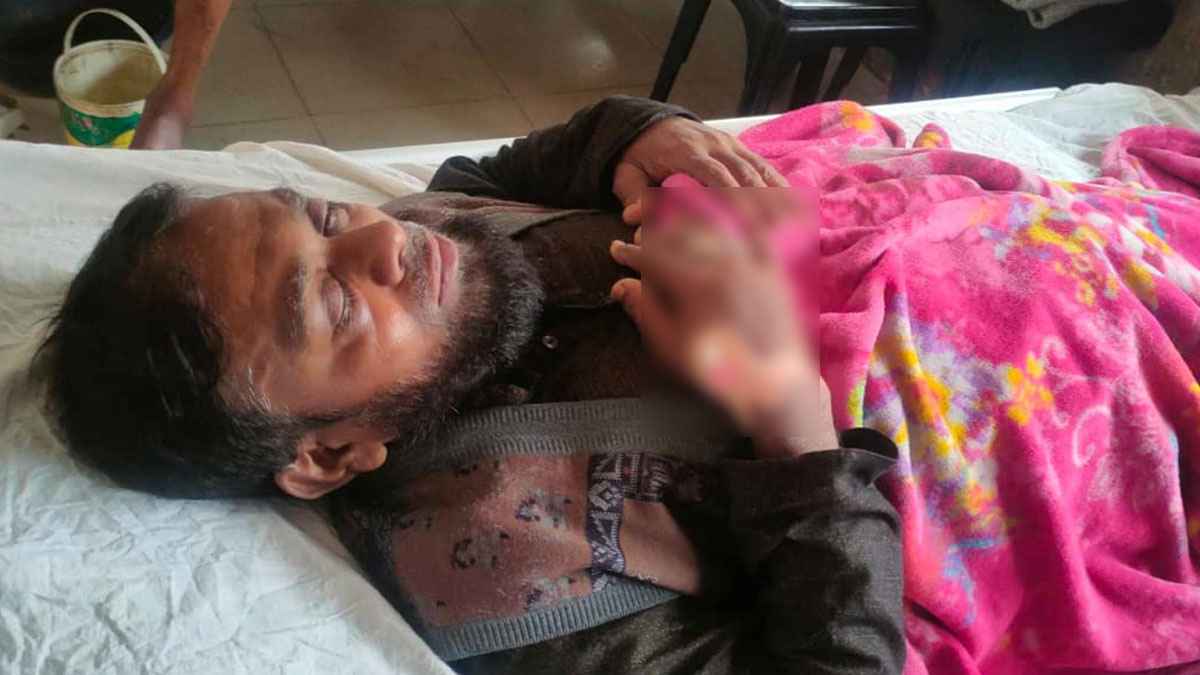 শার্শায় মাদরাসা শিক্ষককে পিটিয়ে আহত করেছেন সভাপতি