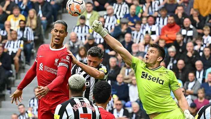 লিভারপুলের ম্যাচসহ টিভিতে আজকের খেলা