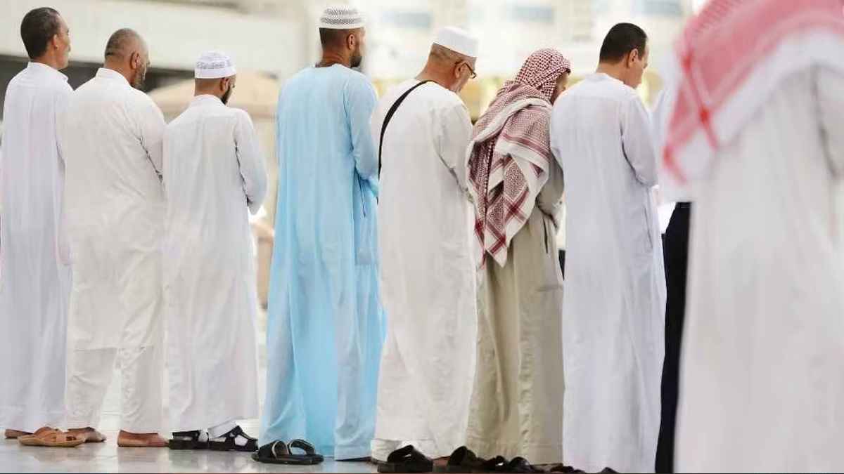 ফজর-আছর-এশা নামাজের বিশেষত্ব