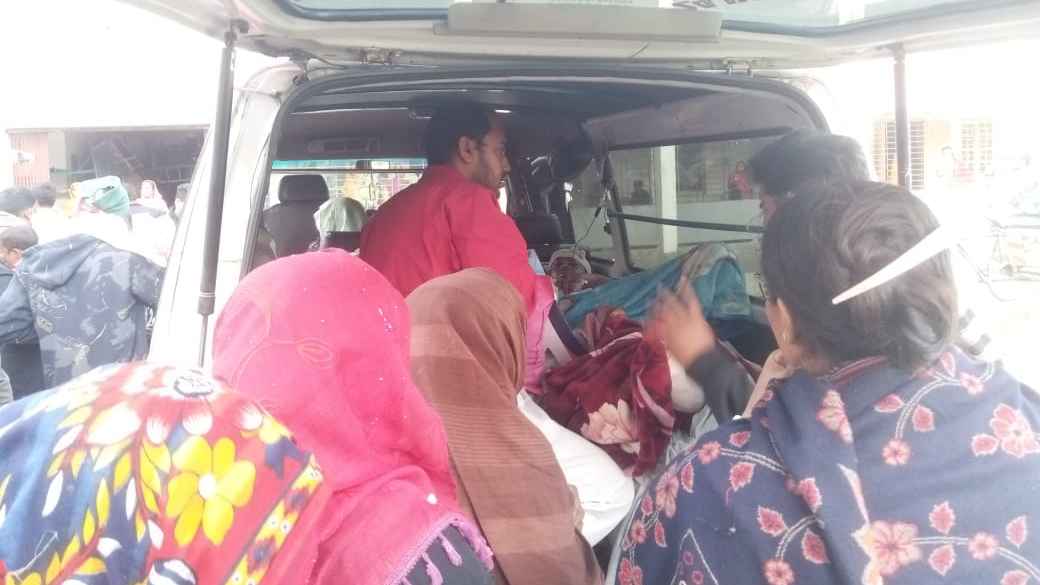 পাবনায় স্কুলশিক্ষকসহ দু’জনকে কুপিয়ে হত্যাচেষ্টা, গ্রেফতার ২