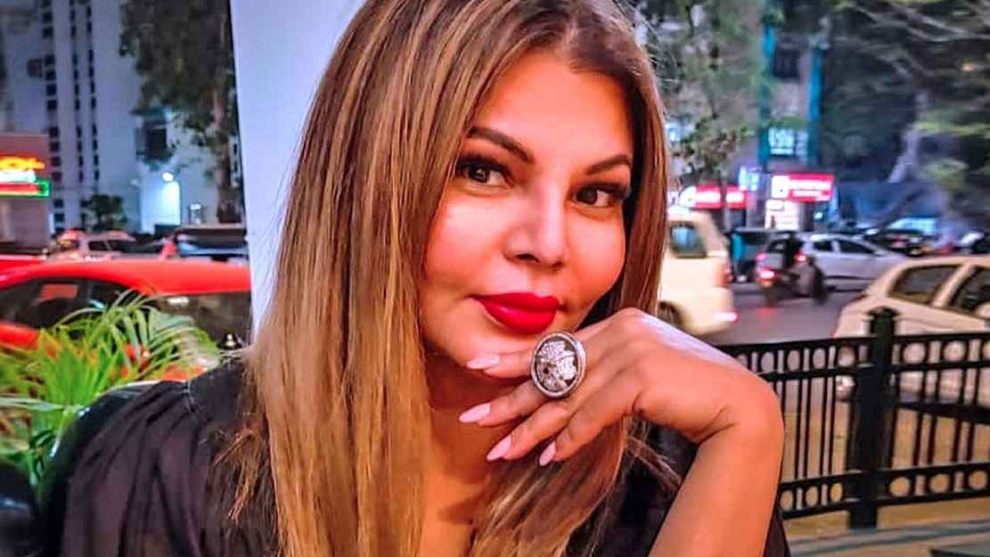 ব্যক্তিগত ভিডিও ফাঁসের মামলায় রাখির জামিন আবেদন নাকচ