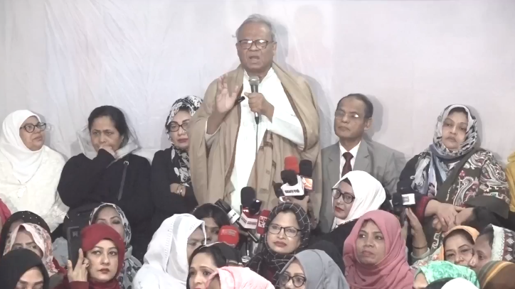 গোটা দেশকে কারাগার বানিয়েছে সরকার: রিজভী