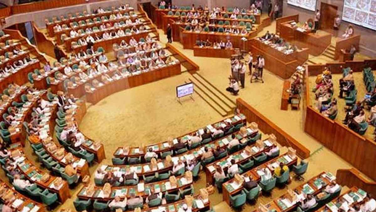 দ্বাদশ সংসদের প্রথম অধিবেশন শুরু