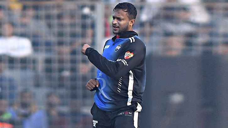 রংপুরের জার্সিতে আগামীকাল মাঠে নামবেন সাকিব?