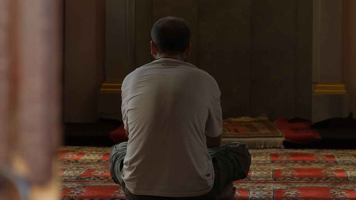 মসজিদে গিয়ে একটু বসা কি মোস্তাহাব?