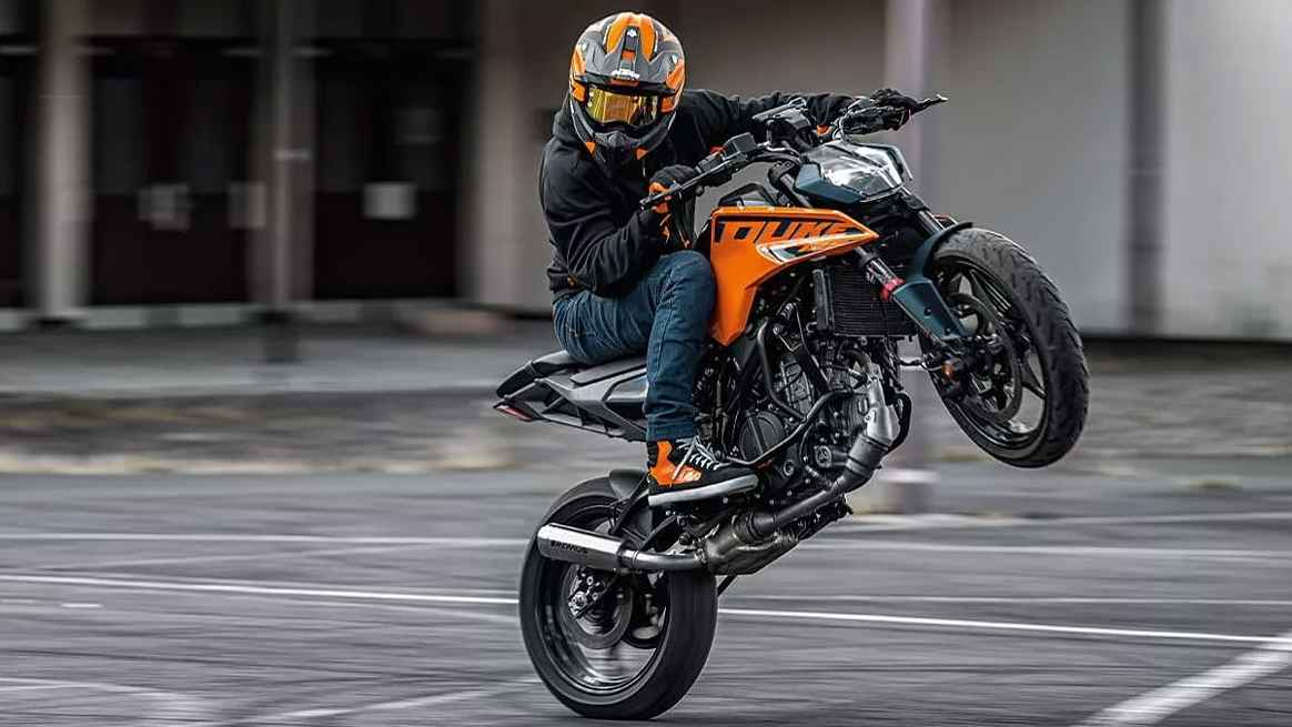 ১২৫ সিসির এই বাইকের ফিচার সুপারবাইকেও হার মানায়