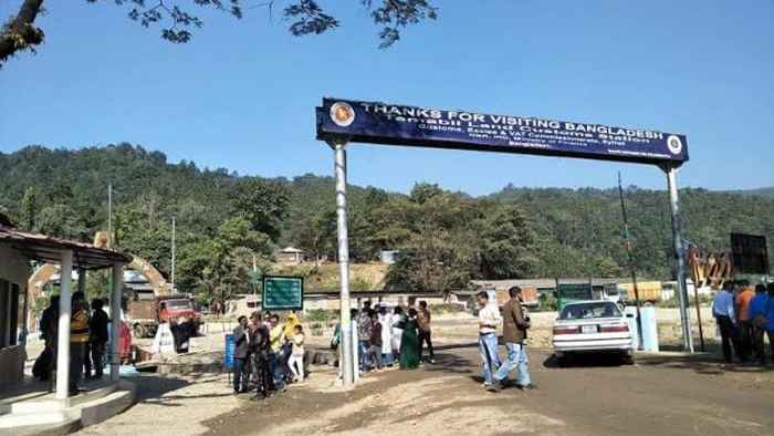 ফেনীতে ২ মামলায় আসামি ৪০০, গ্রেফতার ৭৪