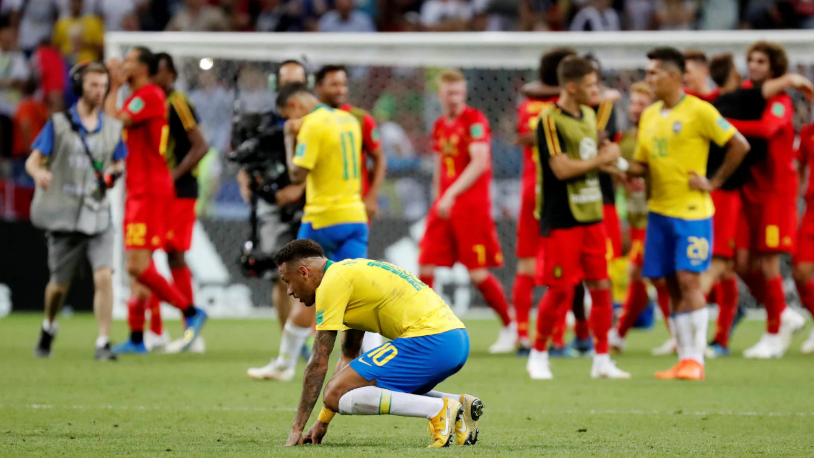 FIFA-Neymar-dejected-after-Belgium-defeat_(1)