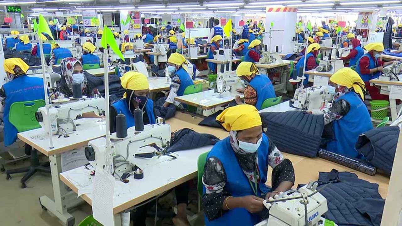 বিদেশি ক্রেতাদের সহানুভূতি চান পোশাক মালিকরা