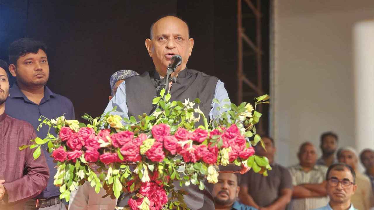 মেডিকেল কলেজের মান বাড়ানোর তাগিদ স্বাস্থ্যমন্ত্রীর