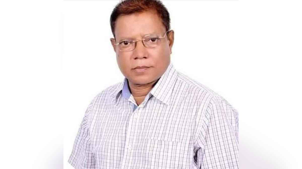 নাটোর জেলা বিএনপির আহবায়ক বাচ্চুকে কুপিয়েছে দুর্বৃত্তরা