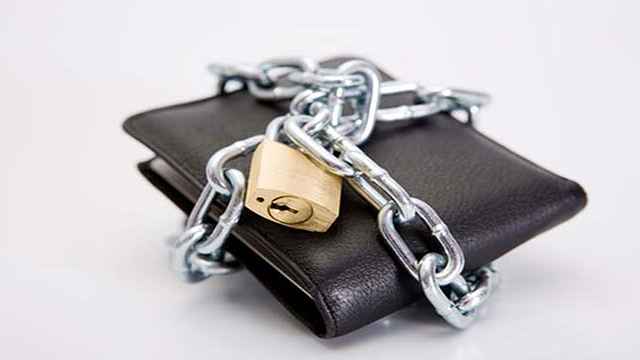 কৃপণকে যে শাস্তি দেওয়া হবে