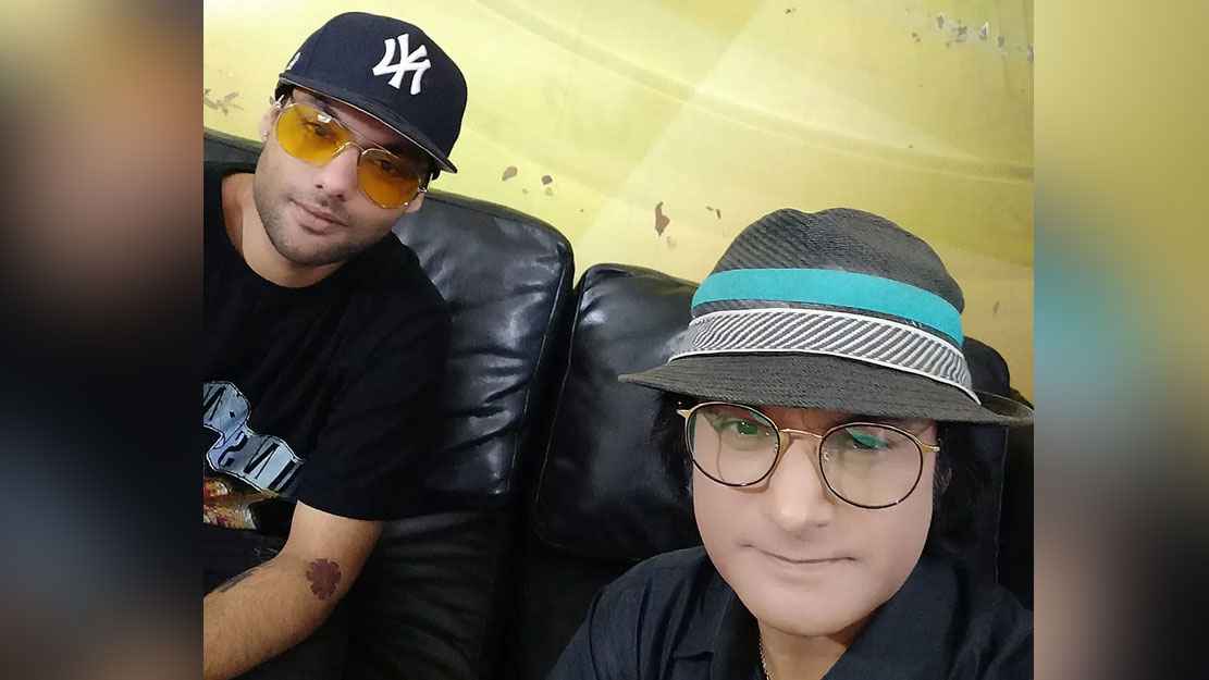 কান্নায় কথা বলতে পারছেন না শাফিন আহমেদের ছেলে ওজি