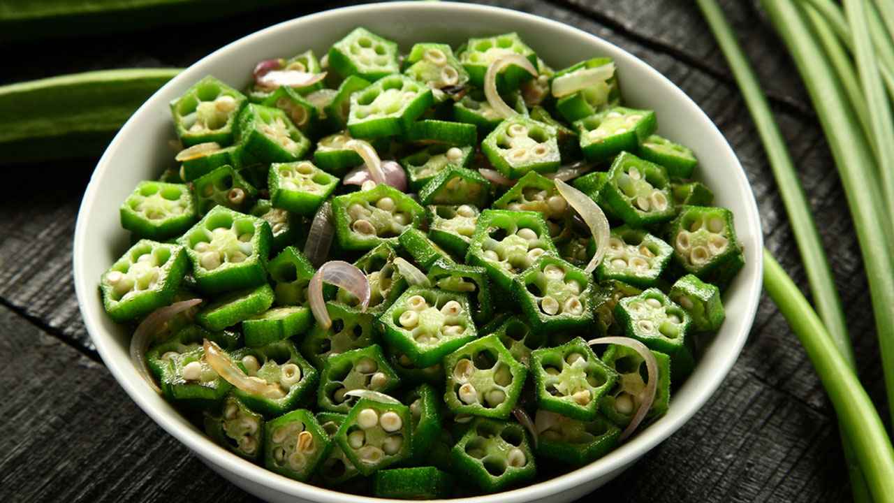 ঢেঁড়স: পেটের সমস্যা দূর করে এই সবজি