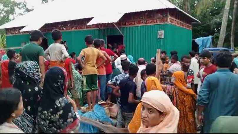 ব্রাহ্মণবাড়িয়ায় বিদ্যুৎপৃষ্টে মা-ছেলের মৃত্যু
