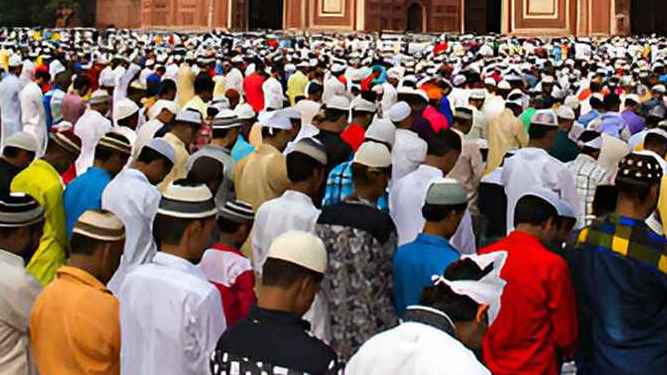 ঈদের খুতবায় কতবার ‘আল্লাহু আকবার’ বলতে হয়