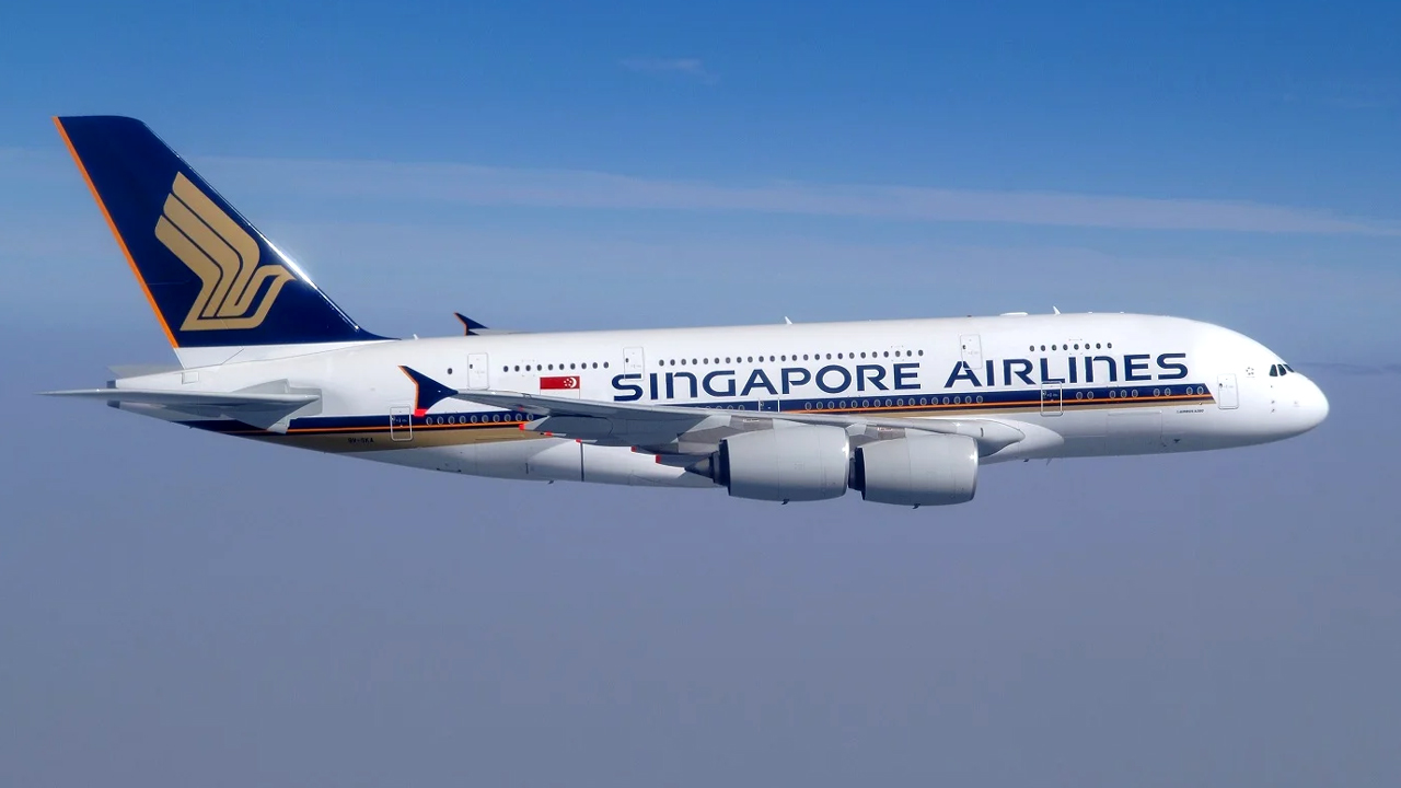 Qatar_Airways--Singapore_Airlines Qatar_Airways--Singapore_Airlines