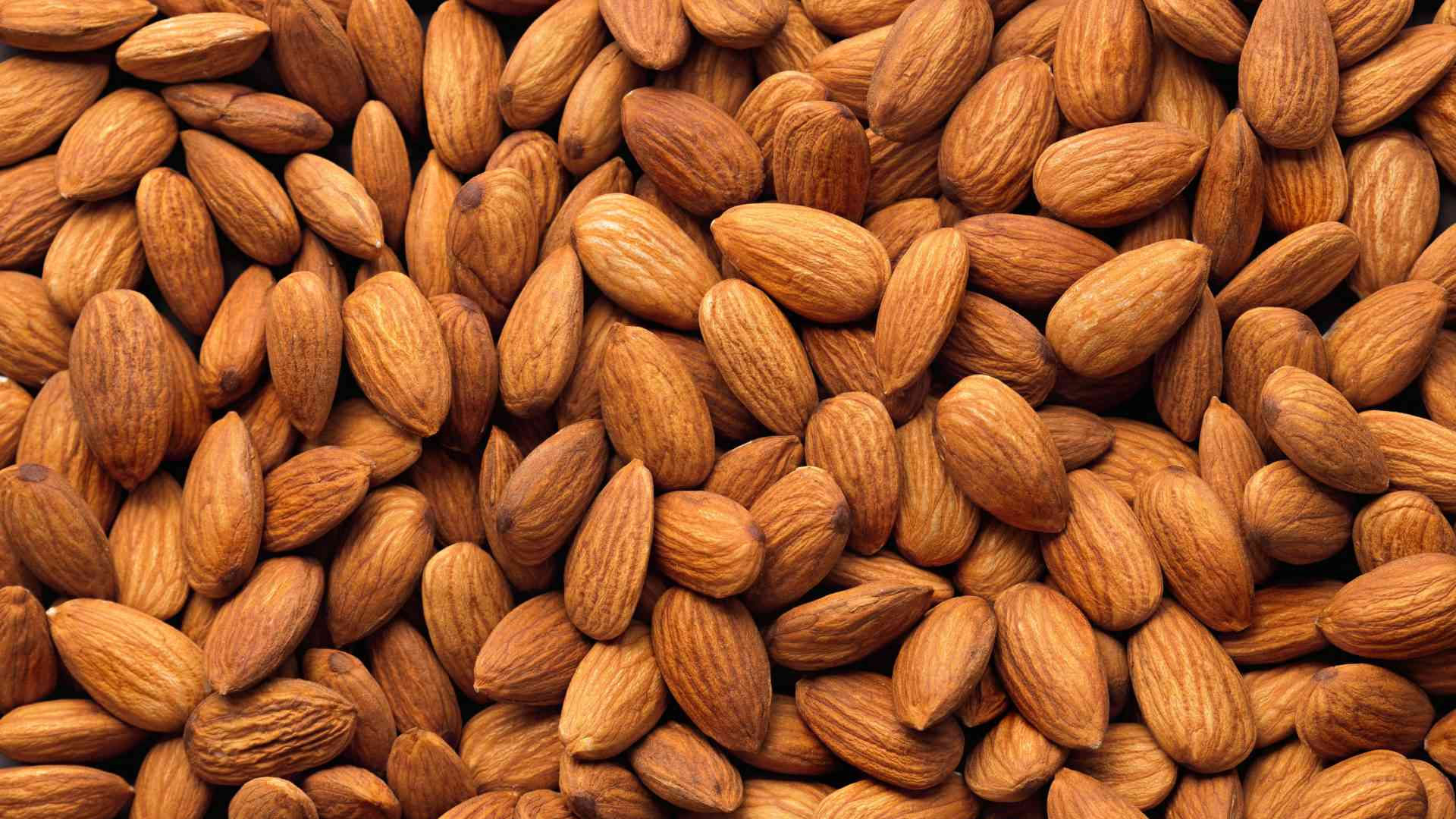 almond almond