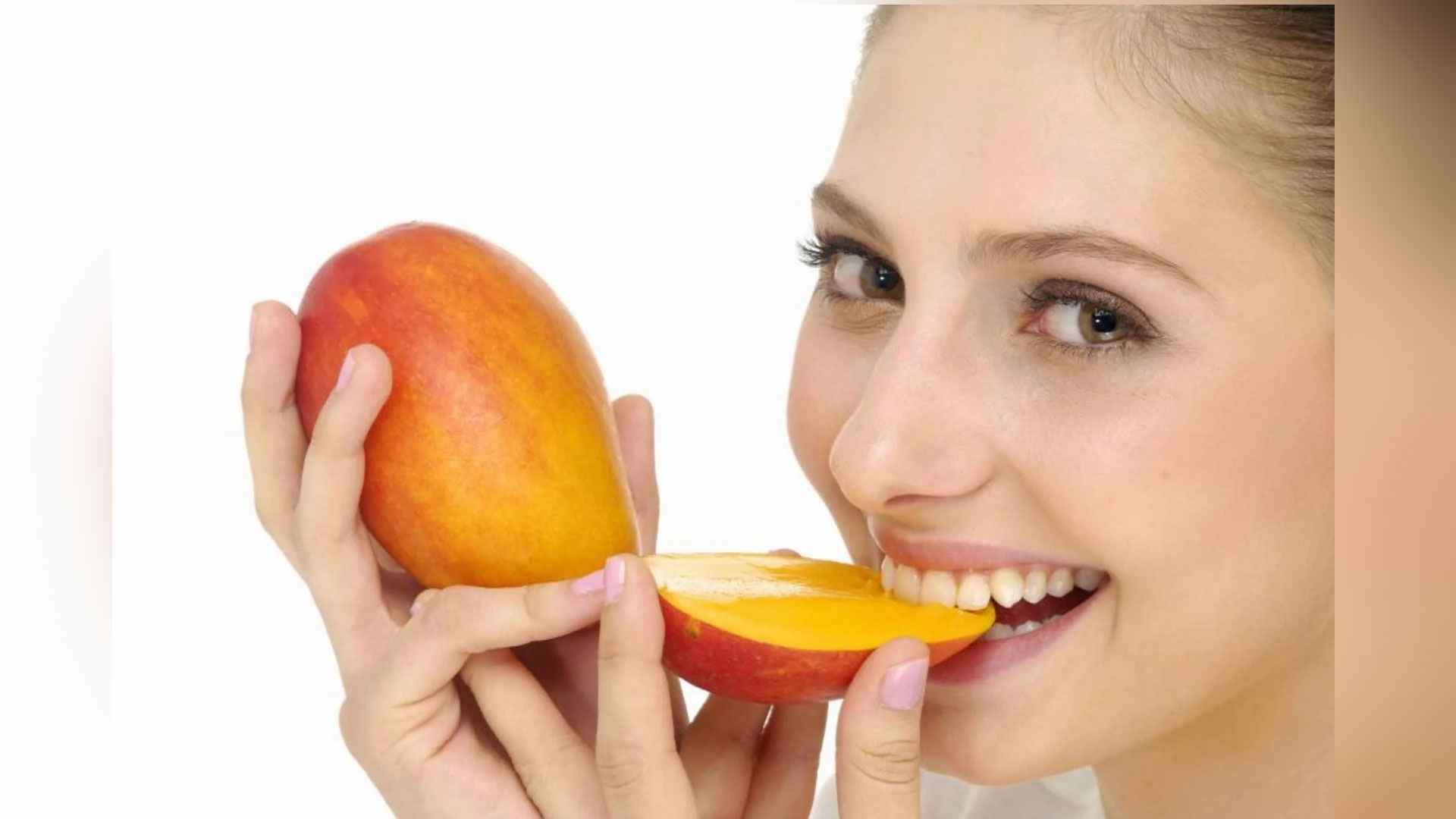আমের সঙ্গে এসব খাবার খেলেই বিপদ! 