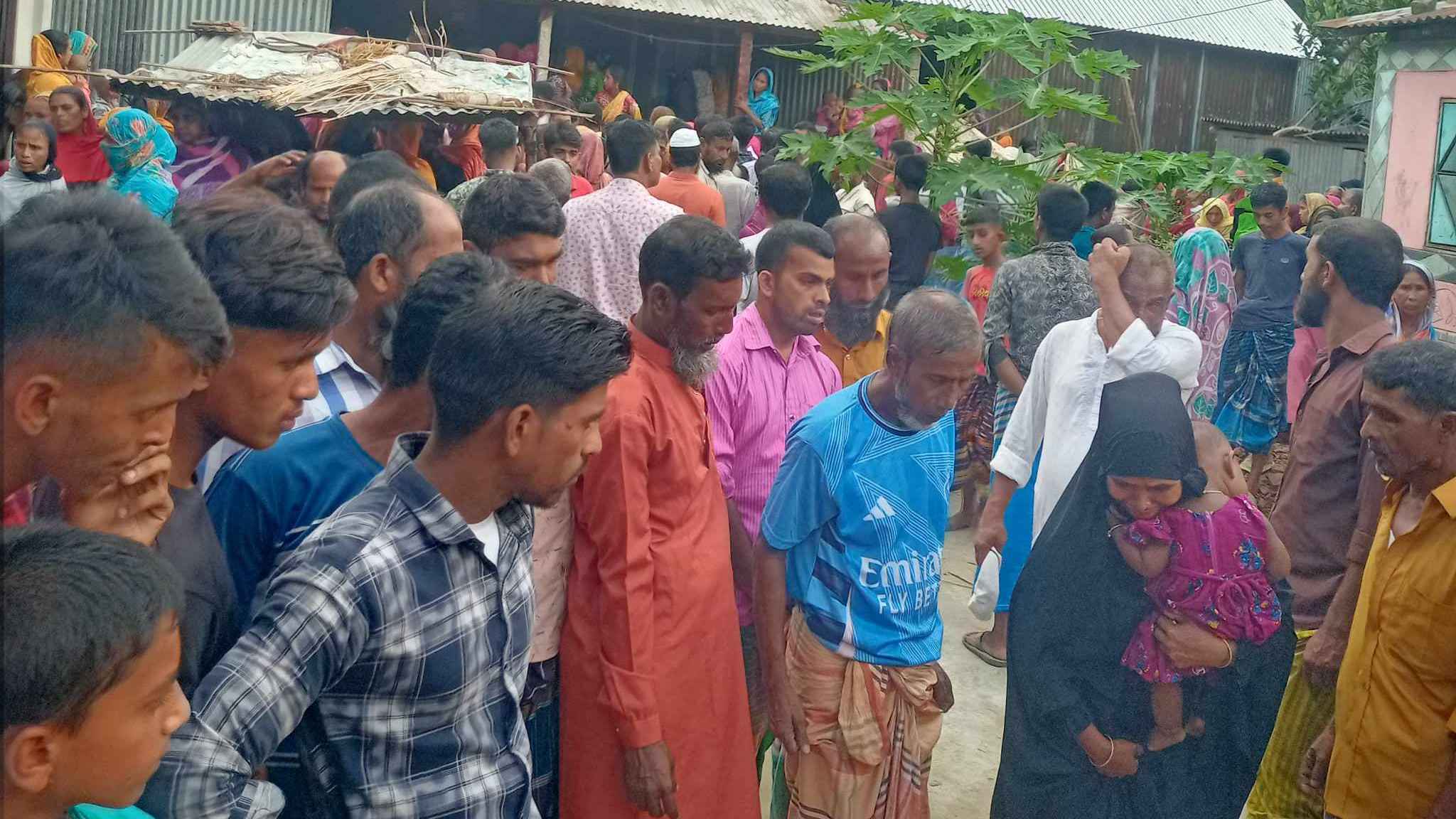 মনোহরদীতে বিদ্যুৎস্পৃষ্টে মা-ছেলের মৃত্যু