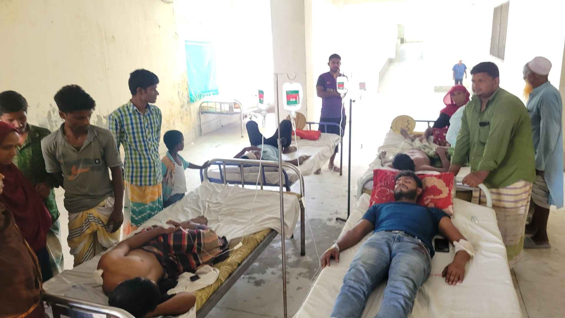 সিএনজি স্ট্যান্ড দখল নিয়ে‌ আ.লীগের দু’গ্রুপে সংঘর্ষ, আহত ২০