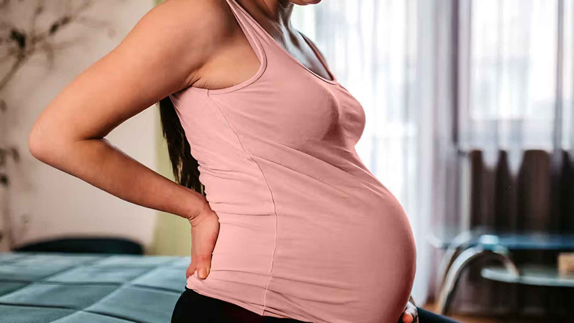 এই ফল খেলে বিপদ হতে পারে গর্ভবতীদের! 