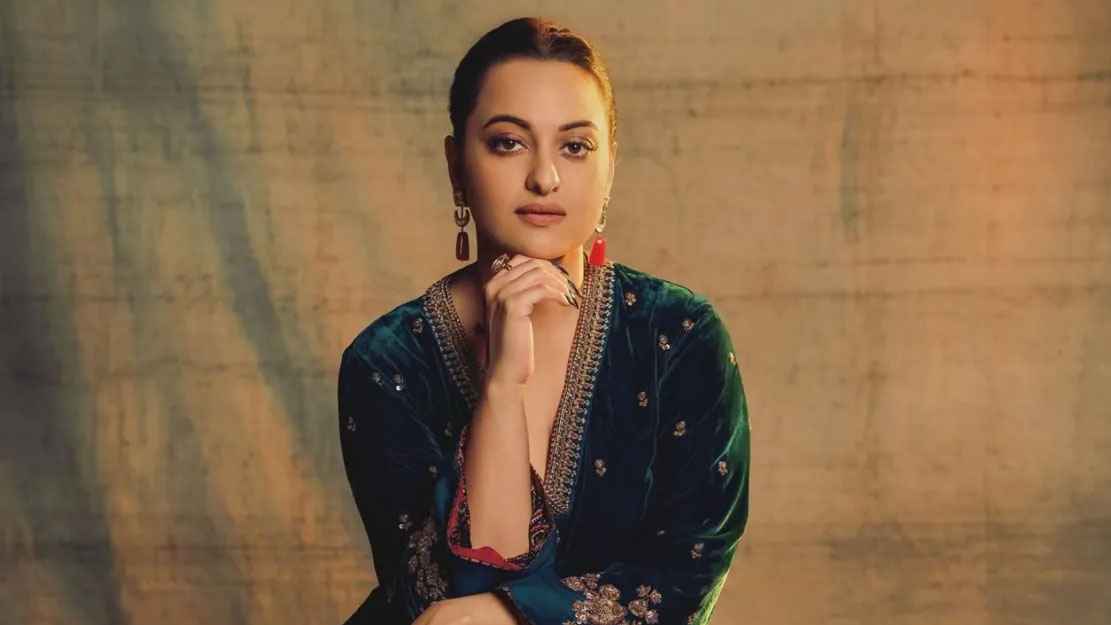 বিয়ের এক সপ্তাহ পরই হাসপাতালে, তবে কি অন্তঃসত্ত্বা সোনাক্ষী?