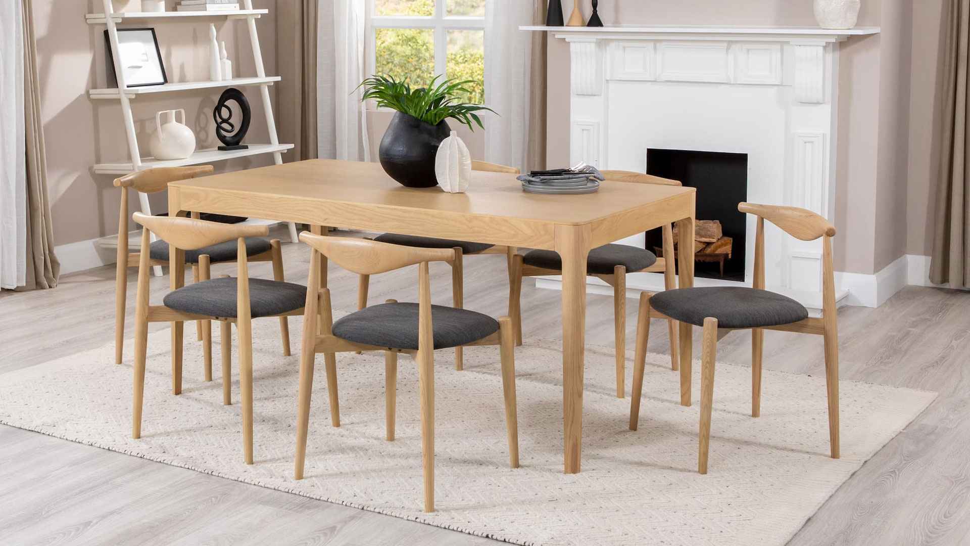 টেবিলের বাংলা কী? জানেন না অনেকেই