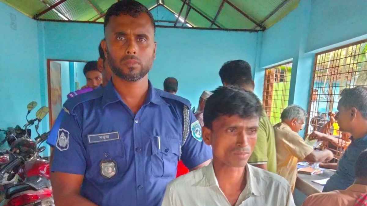 অতিরিক্ত হাসিল আদায়ে একজনকে জেল, লাখ টাকা জরিমানা