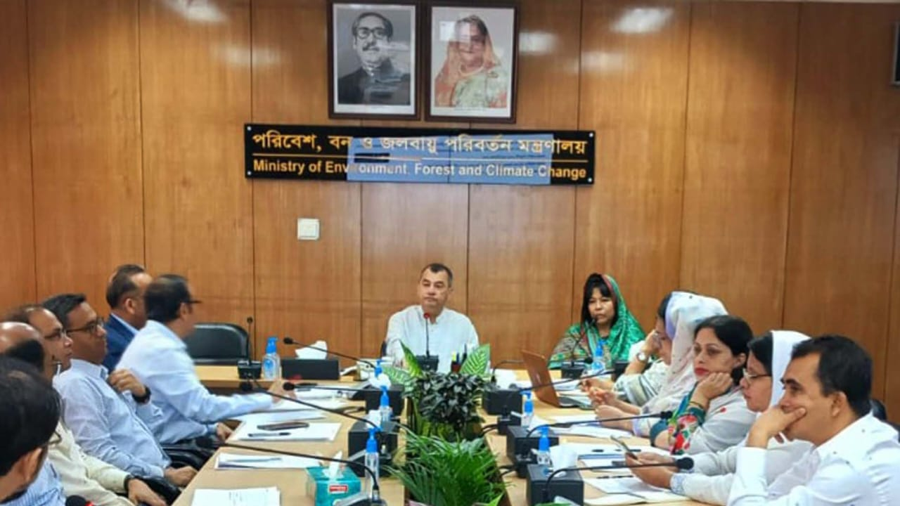 ‘বিপদাপন্ন জনগোষ্ঠীর জলবায়ু সহনশীলতা বৃদ্ধির উদ্যোগ নিয়েছে সরকার’