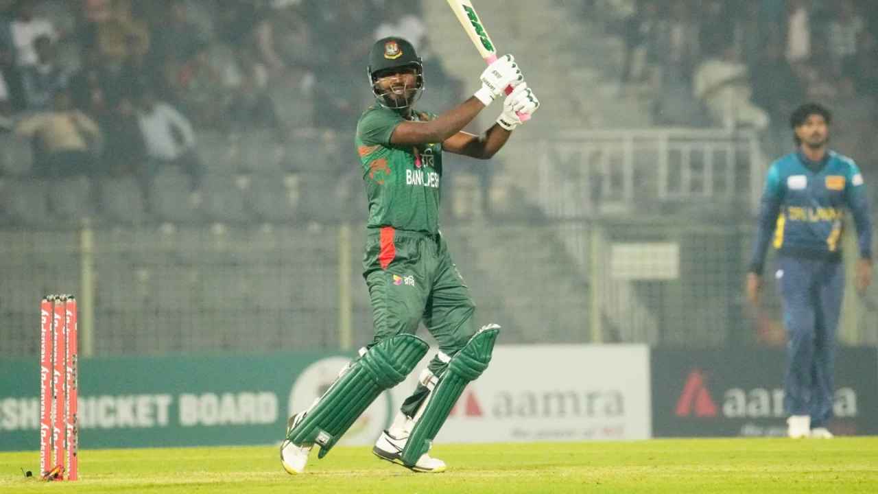অভিষেক ইনিংসেই যত রেকর্ড গড়লেন জাকের