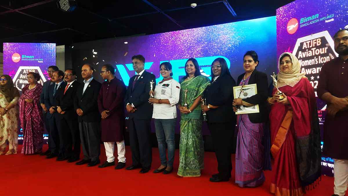 এভিয়েশন খাতে অবদানের জন্য সম্মাননা পেলেন ১০ নারী