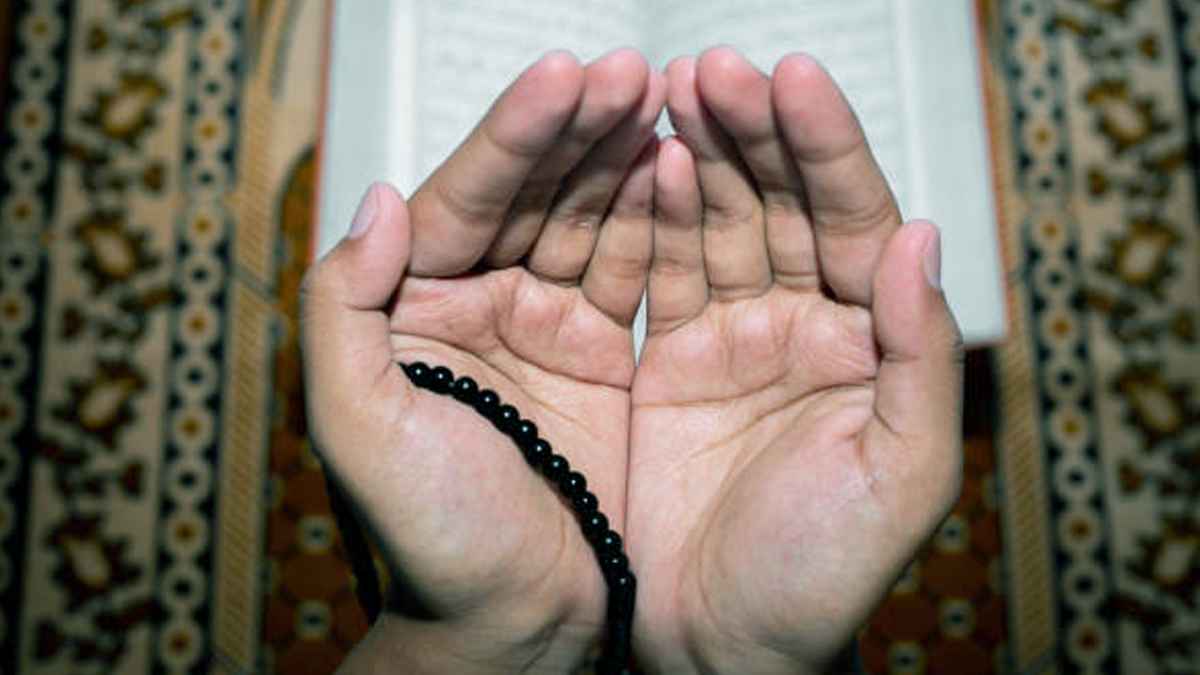 এই রমজানে আপনার জন্য সুন্দর ৫টি দোয়া