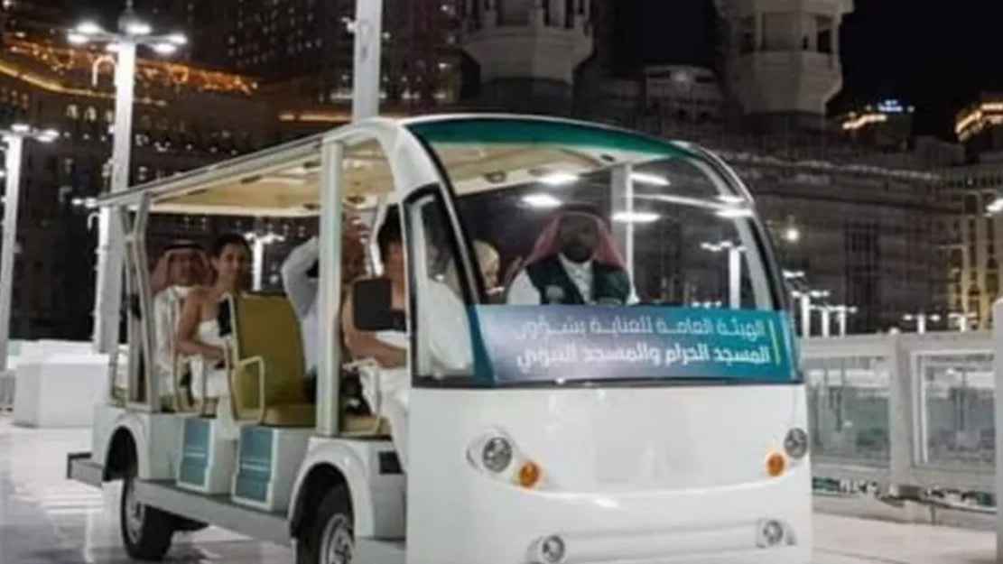 কাবা তাওয়াফে অত্যাধুনিক যান ‘গলফ কার্ট’