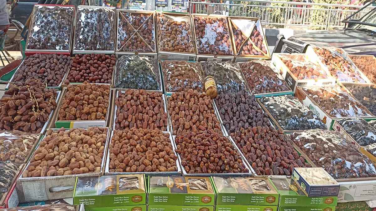 ‘শুল্ক চাপে’ অস্থির খেজুরের বাজার, আভাস নেই স্বস্তির