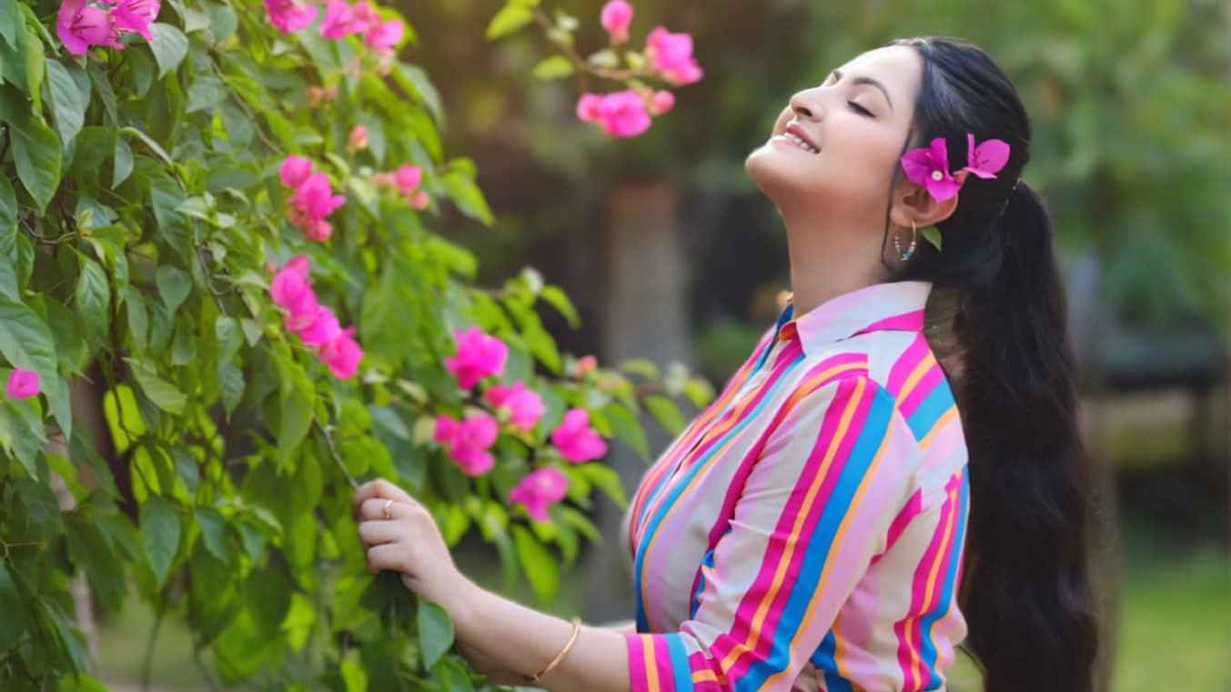 প্রেমের ডানায় ভর করেছেন পরীমণি!