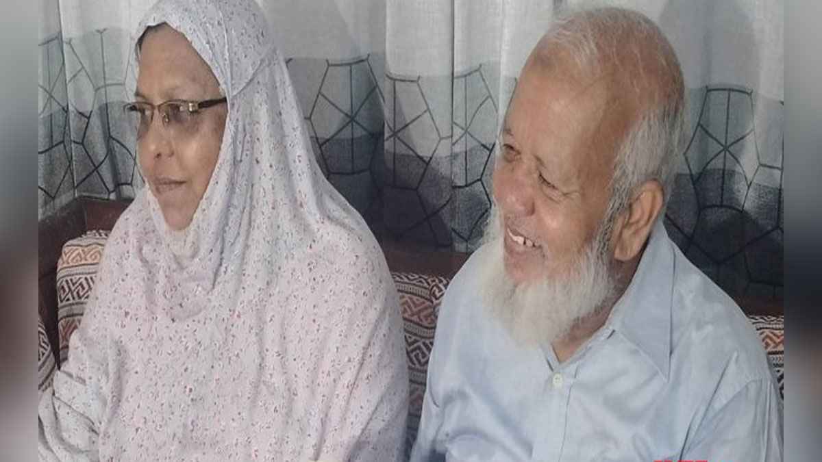 এভারেস্ট ও লোৎস জয়ে বাবর আলীর বাড়িতে আনন্দ-উৎসব