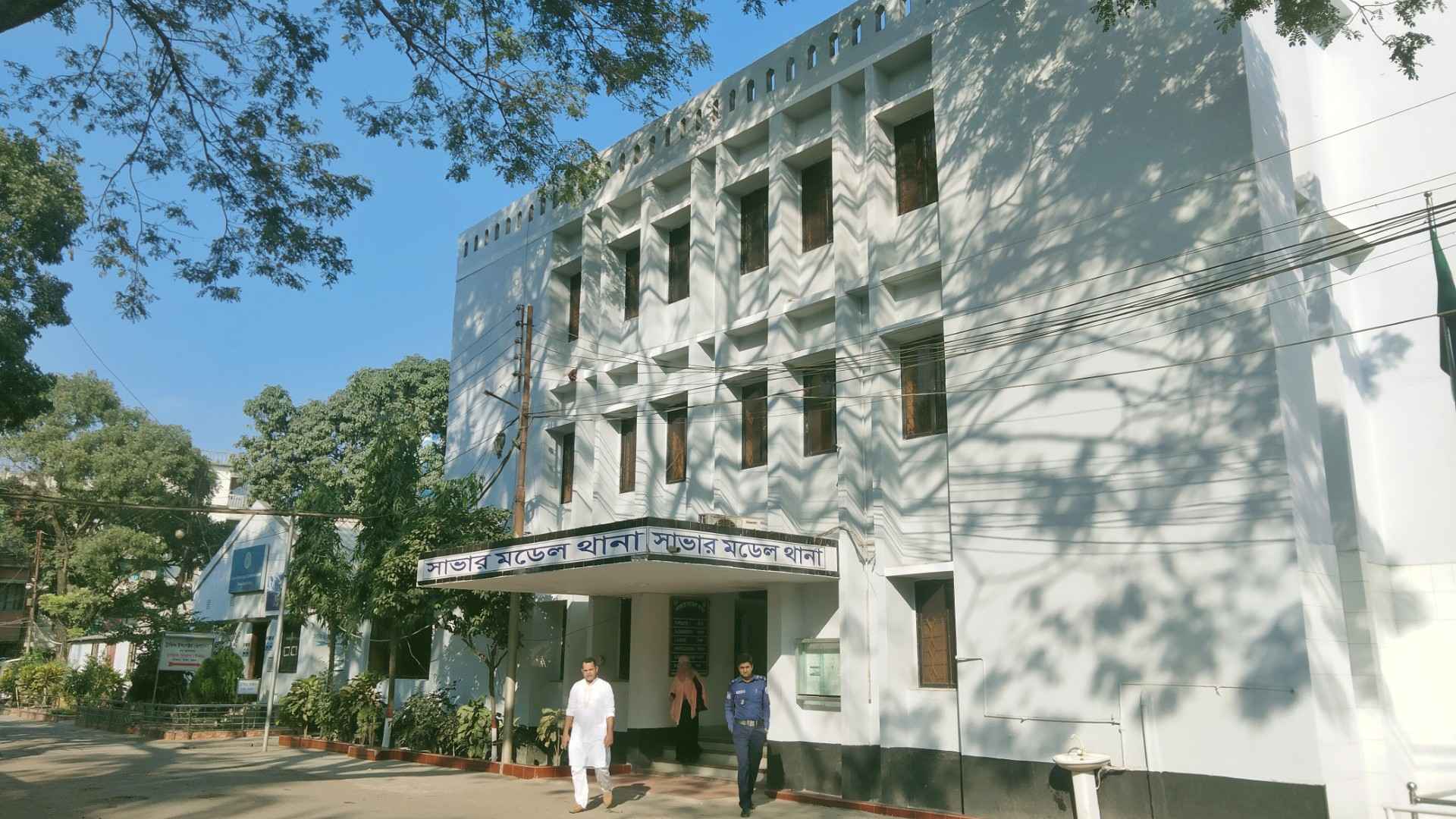 স্বামী নাইট ডিউটিতে থাকার সুযোগে স্ত্রীকে ধর্ষণ, গ্রেফতার ১