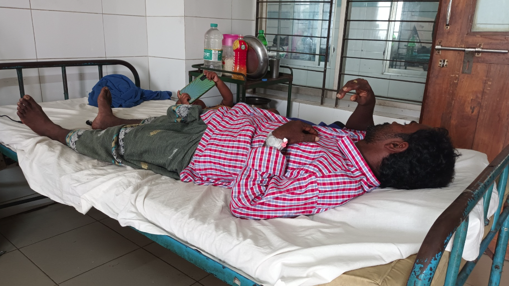 প্রথম স্বামীর পুরুষাঙ্গ কাটার চেষ্টা দ্বিতীয় স্বামীর