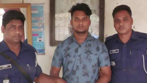 রেলের মহাপরিচালক পরিচয়ে ফেসবুক অ্যাকাউন্ট খুলে প্রতারণা