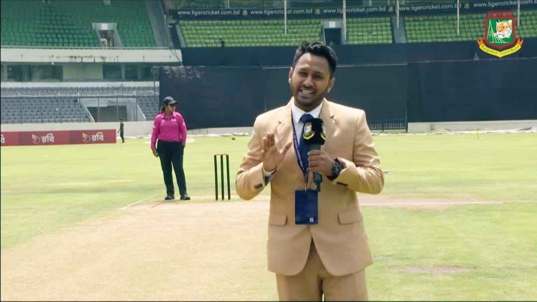 আঞ্চলিক পর্যায় থেকে আন্তর্জাতিক ধারাভাষ্যে অভিষেক রোজেল আহমেদের