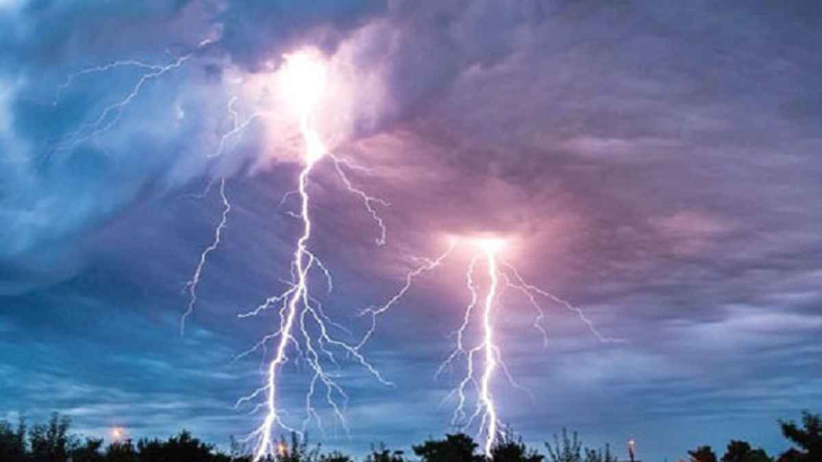 চুয়াডাঙ্গায় বজ্রপাতে কৃষকসহ নিহত ২