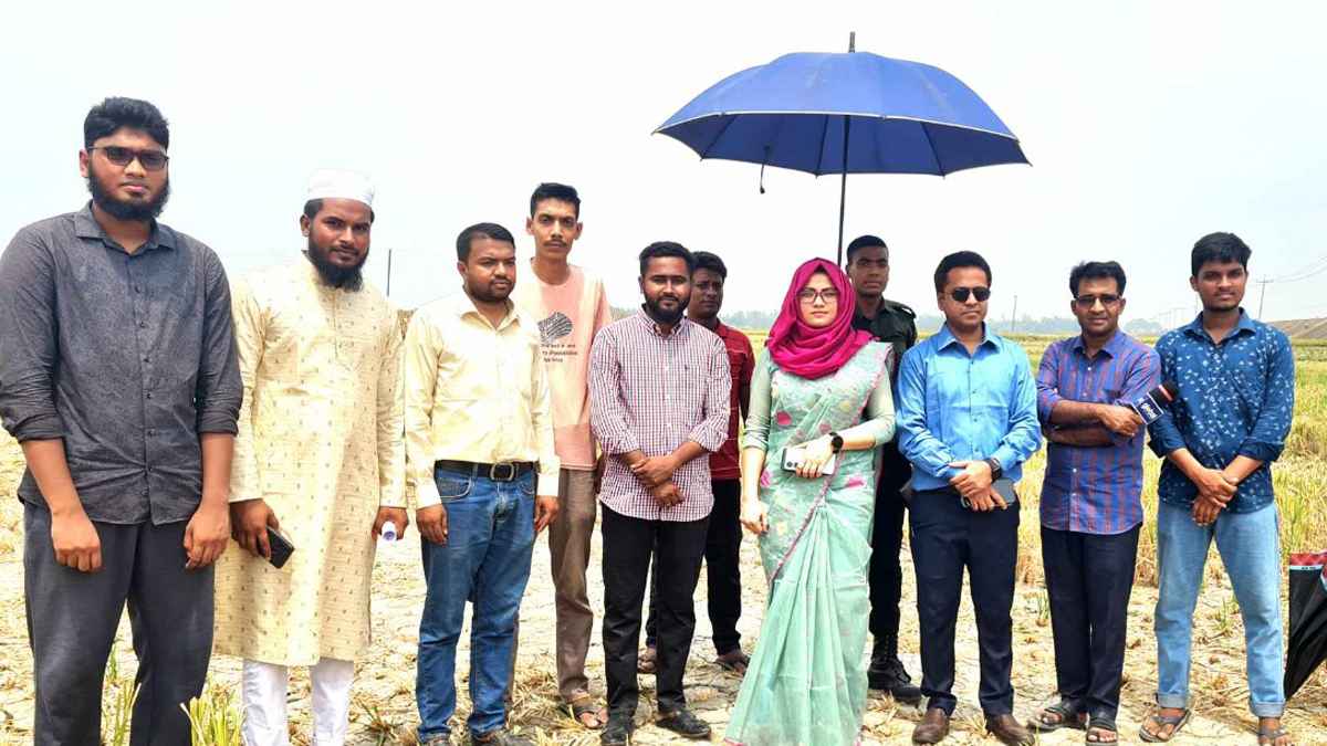 নাটোরে শেখ রাসেল মিনি স্টেডিয়ামের নির্মাণ কাজের উদ্বোধন