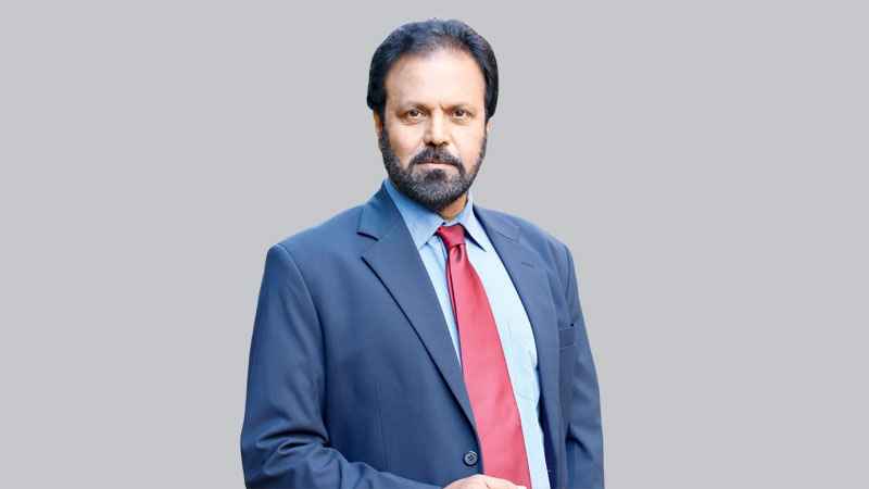 মনে হয় আমার জন্মের সময় মা খুব চিন্তিত ছিলেন: তারিক আনাম