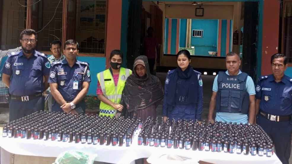 সিলেটে ৫১০ বোতল ফেনসিডিলসহ নারী গ্রেফতার