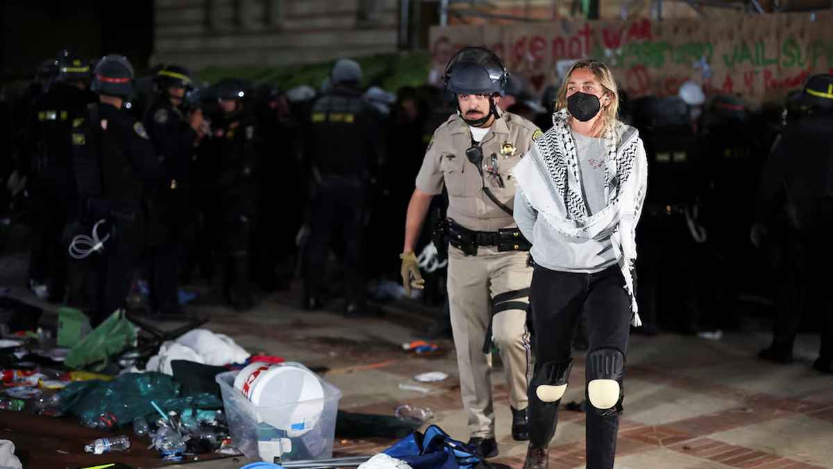 যুক্তরাষ্ট্রে ফিলিস্তিনিপন্থী বিক্ষোভ থেকে ২২০০ গ্রেফতার