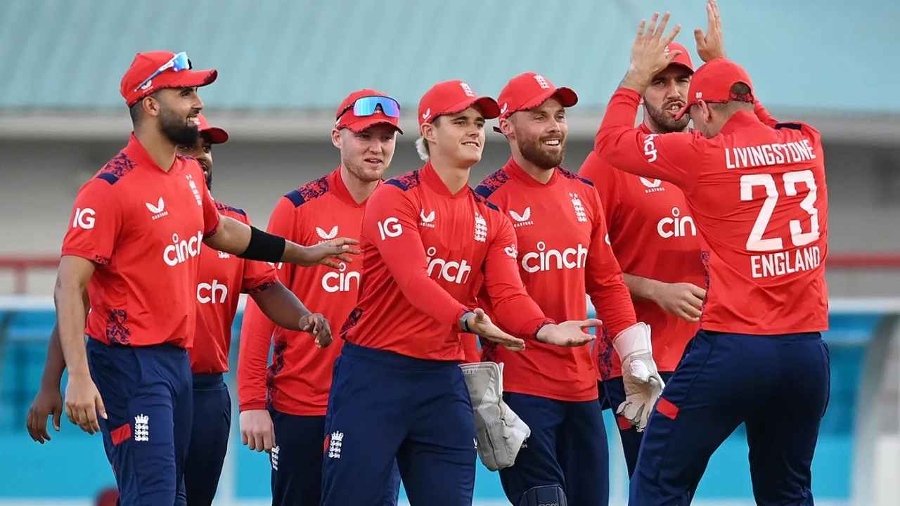 টানা তিন জয়ে ওয়েস্ট ইন্ডিজকে সিরিজ হারাল ইংল্যান্ড